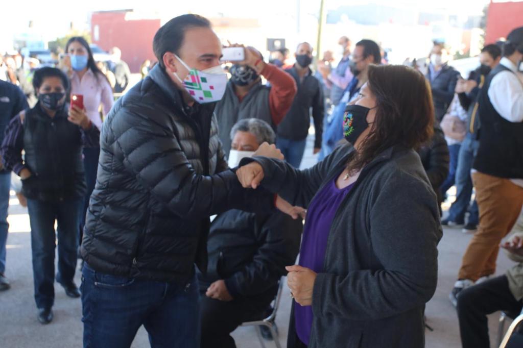 Inaugura Manolo anhelada obra en la Mirasierra