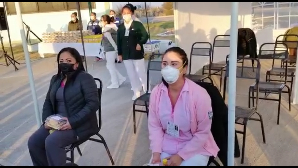 Ellas recibieron las primeras dos dosis de la vacuna contra Covid-19