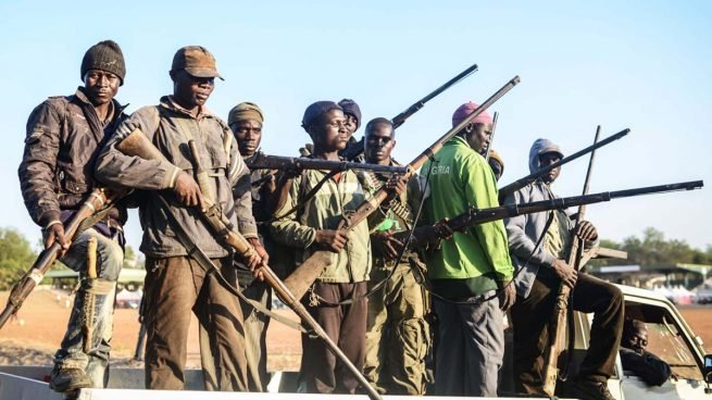 Boko Haram se atribuye el secuestro de más de 300 estudiantes Nigerianos