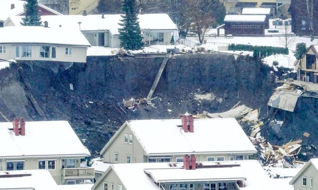 Deslizamiento de tierra en Noruega deja 21 desaparecidos y 10 heridos