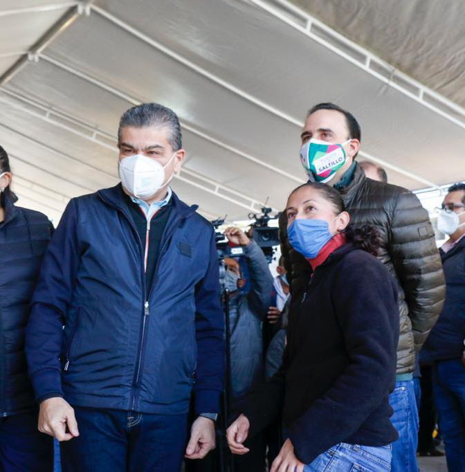 Inauguran Riquelme y Manolo obras de pavimentación por 8.6 millones de pesos