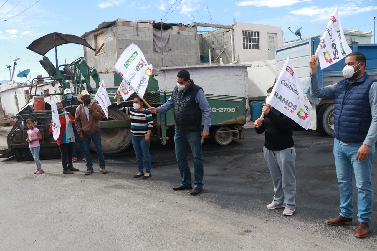 Continúa el programa de recarpeteo en Ramos Arizpe