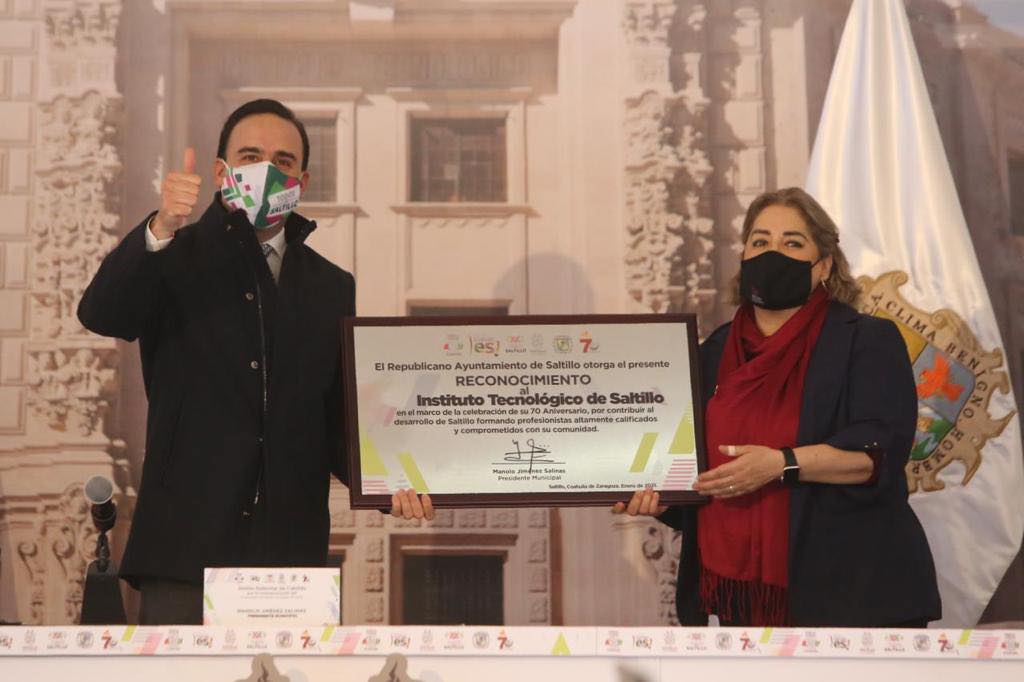 Encabeza Manolo Sesión Solemne por el 70 aniversario del ITS