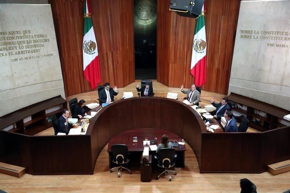 No habrá doble reelección en Coahuila, sentencia Trife