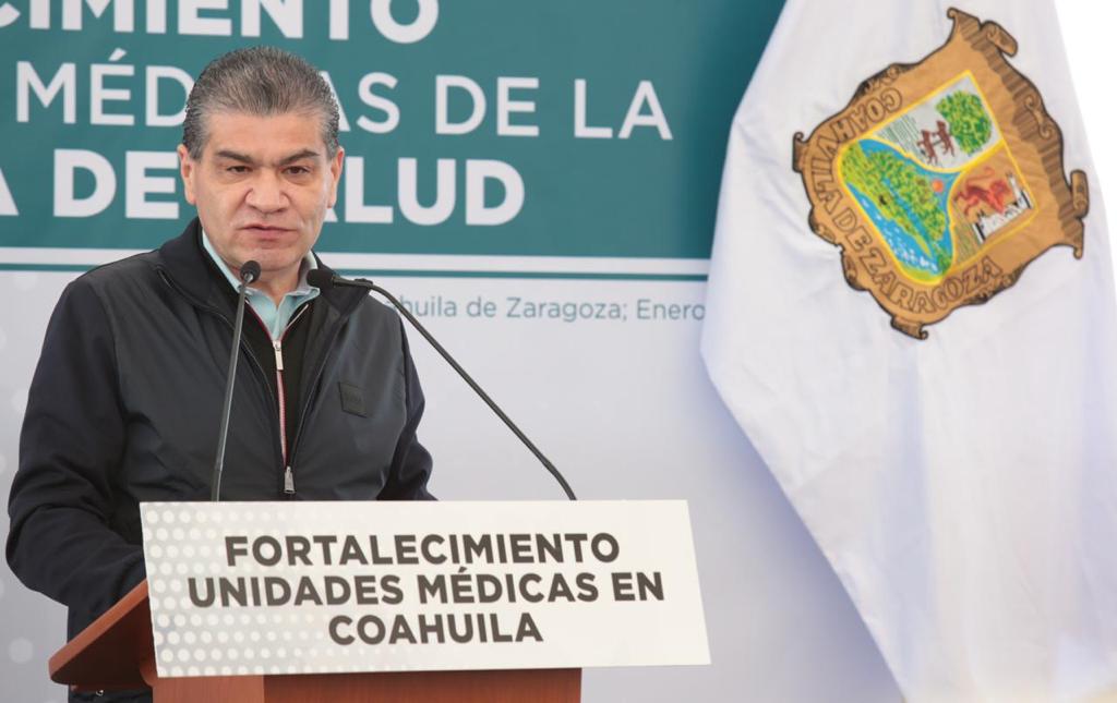 Entrega Gobierno Estatal equipo e insumos a unidades médicas