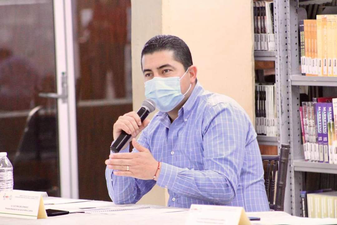 Concluirá Julio Long su gestión como alcalde