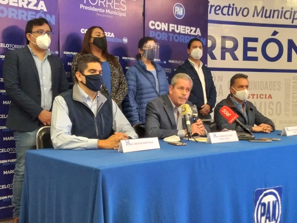 Se registra Marcelo Torres como precandidato por la alcaldía de Torreón