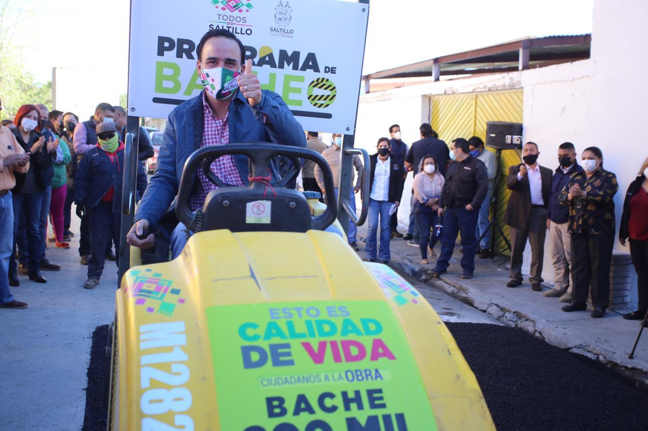 Se han reparado 200 mil baches en Saltillo