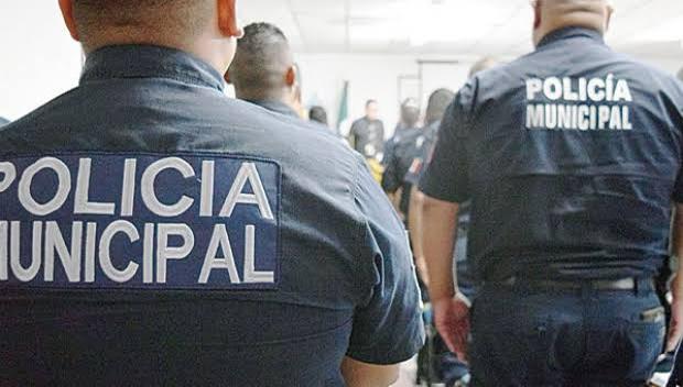 Dan de baja a policías de Monclova acusados de violación