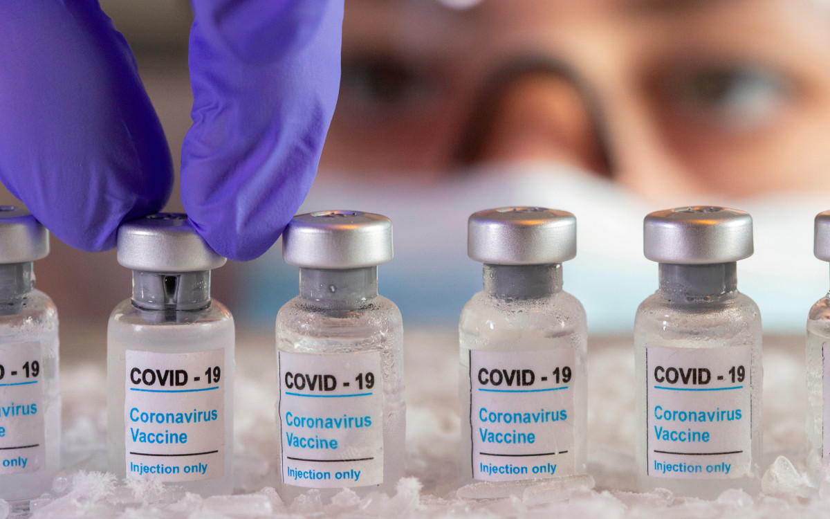 Va Coahuila por 2 millones de vacunas; siguen negociaciones