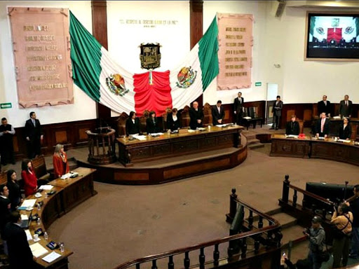 Apoyan legislar contra violencia política en razón de género