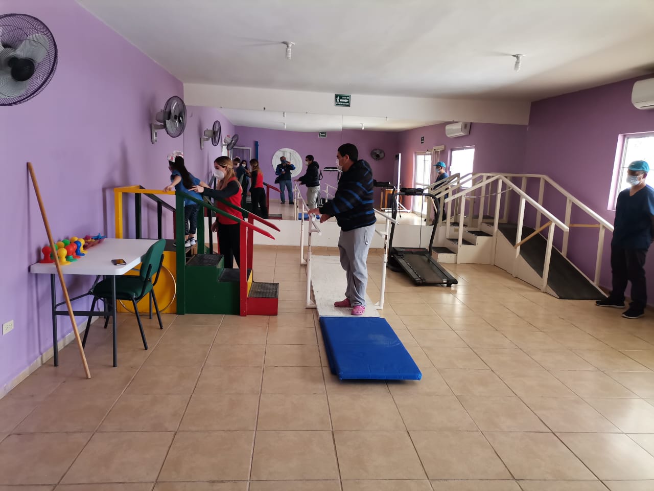 Requieren rehabilitación pacientes Covid recuperados