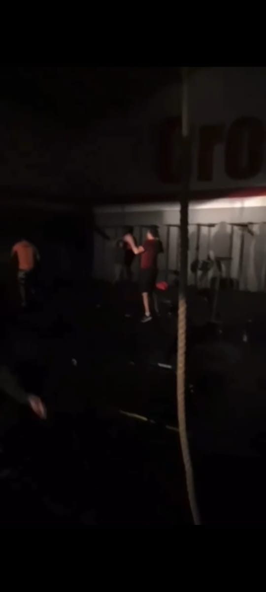 “Sin excusas”: así entrenaron saltillenses pese a no tener luz