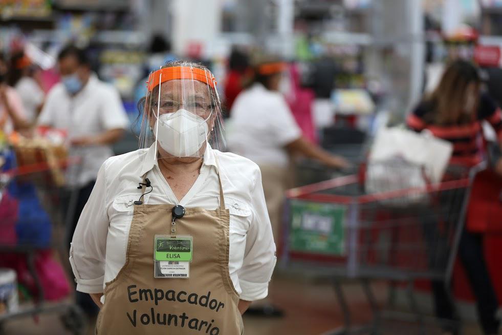 Apoya DIF Coahuila a adultos mayores empacadores