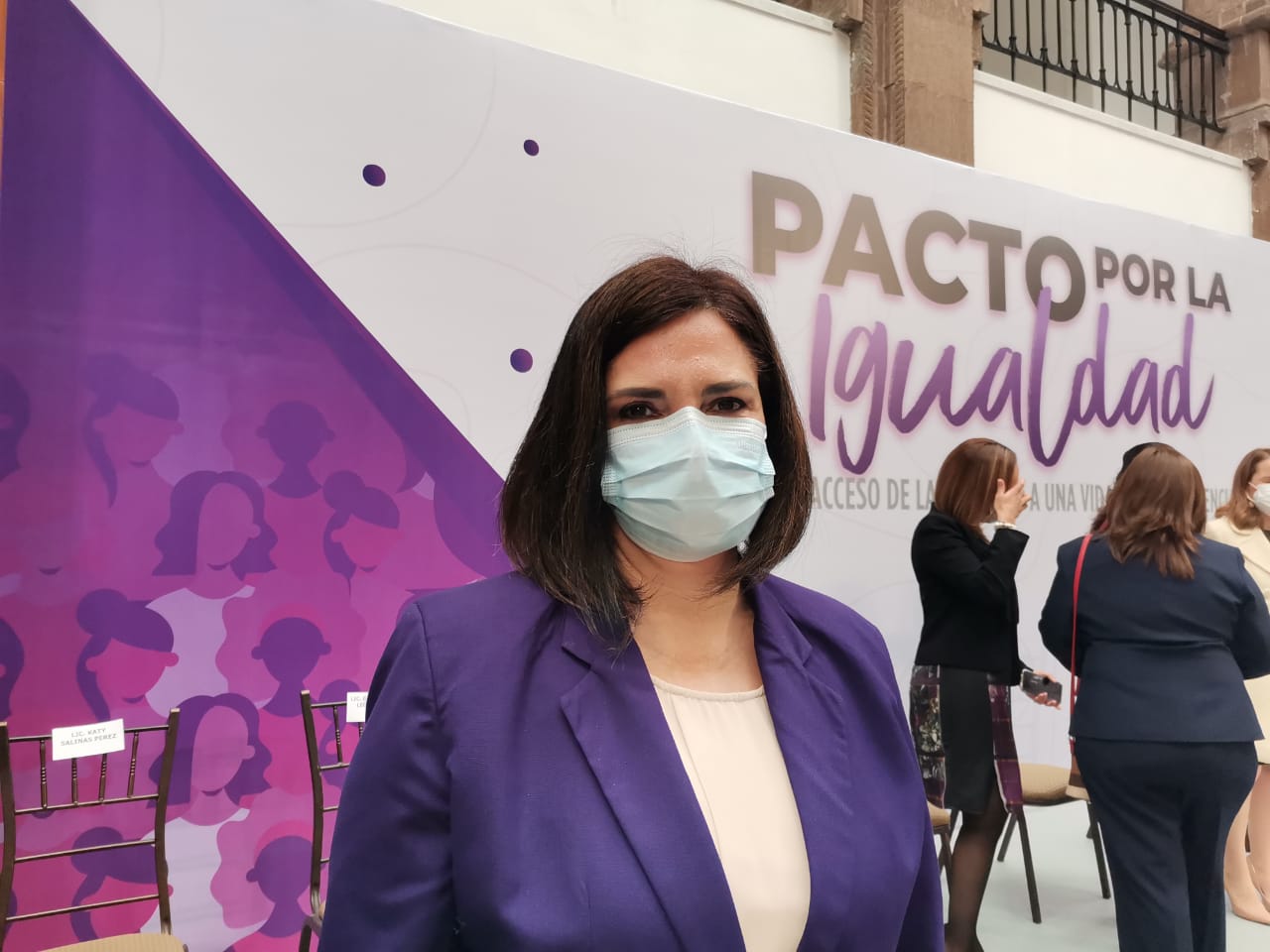 Mujeres también deberán cumplir con 3 de 3: IEC
