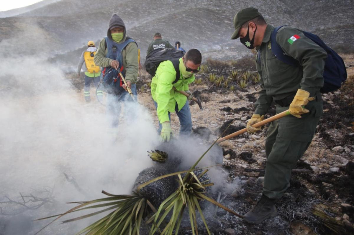 Continúa labor para sofocar el fuego en la región sureste