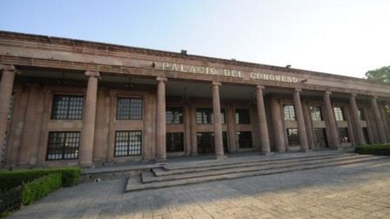 Espera Congreso notificación del TEE sobre caso Parras