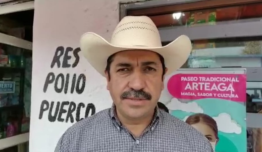 “Es impresionante el fuego”: Alcalde de Arteaga sobre incendio forestal