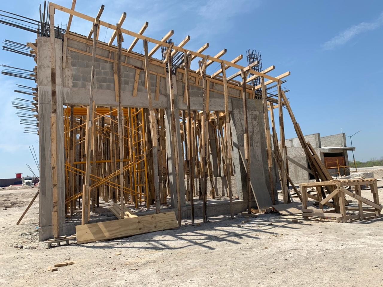 AMLO “Presume” en Coahuila Universidades del bienestar que asegura están funcionando, pero son obra negra.