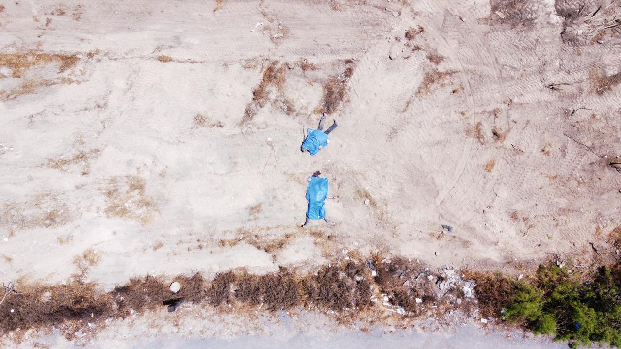 Mueren dos hombres atropellados por joven