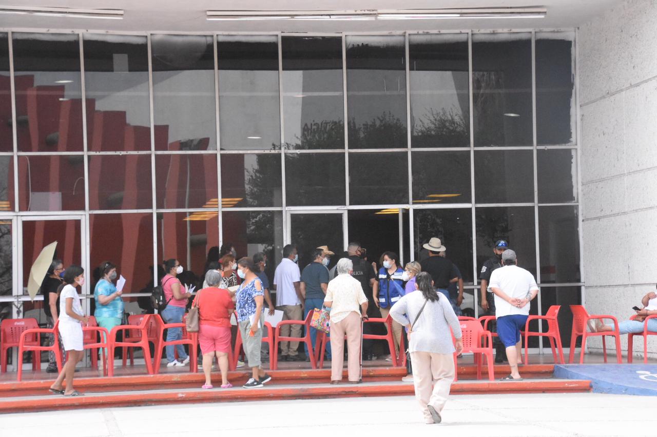 Aminora temor a reacciones de la vacuna contra el Covid-19 entre abuelitos