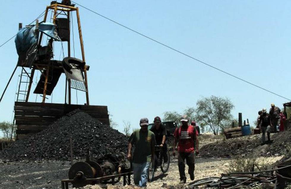 Inspeccionan desarrollo minero en Agujita, donde se lesionó un trabajador