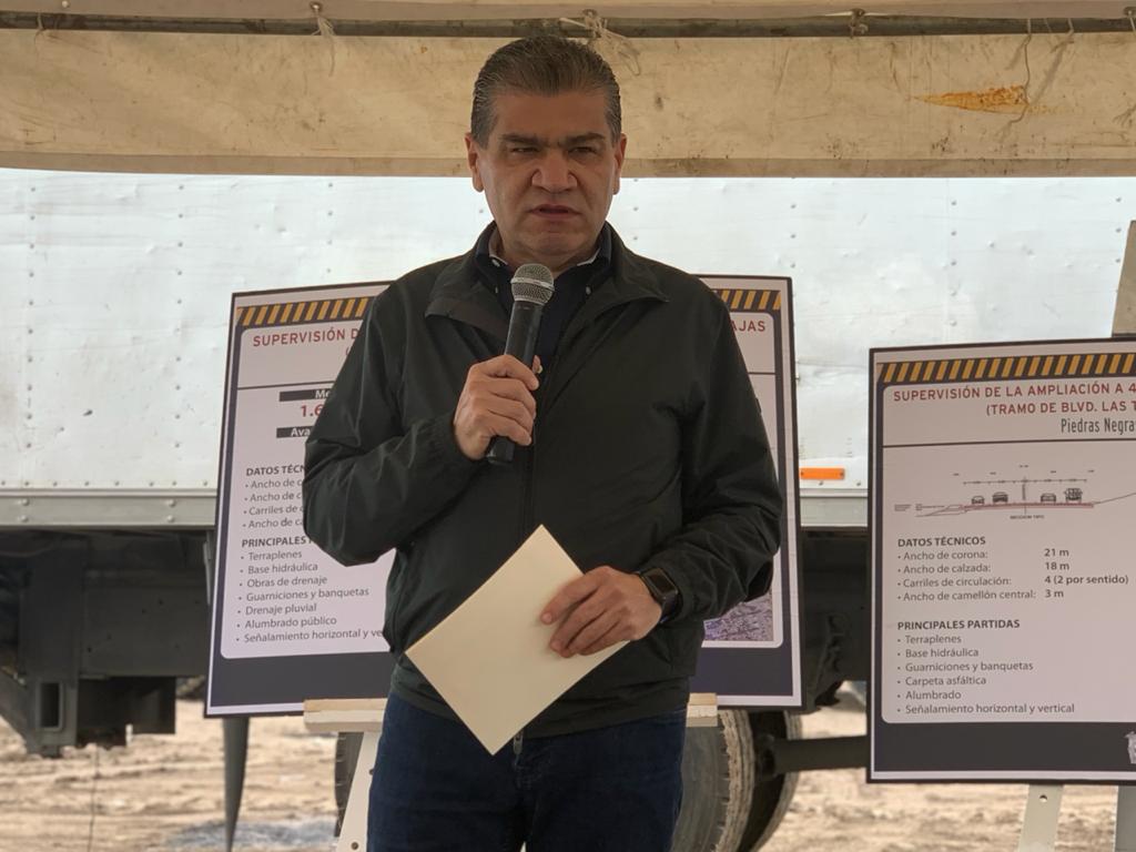 OBRAS VIALES TRANSFORMAN PIEDRAS NEGRAS: GOBERNADOR RIQUELME