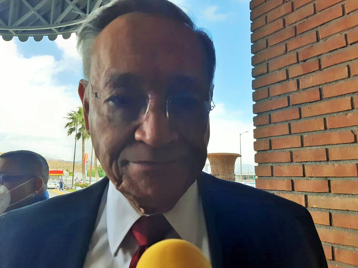 Tres docentes se niegan a regresar a clases presenciales