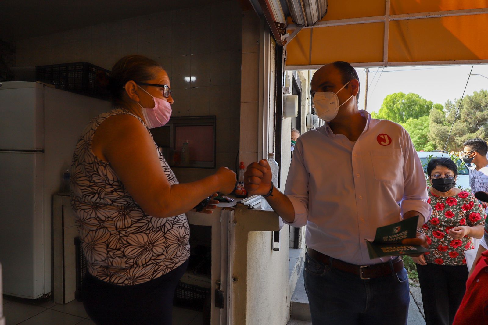 JAM trabajará por mejores salarios para médicos y enfermeras