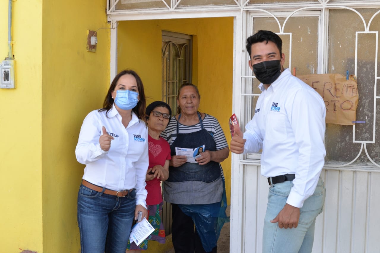 EN EL PAN YO COMULGO Y SEGURIÉ COMULGANDO: TERE ROMO