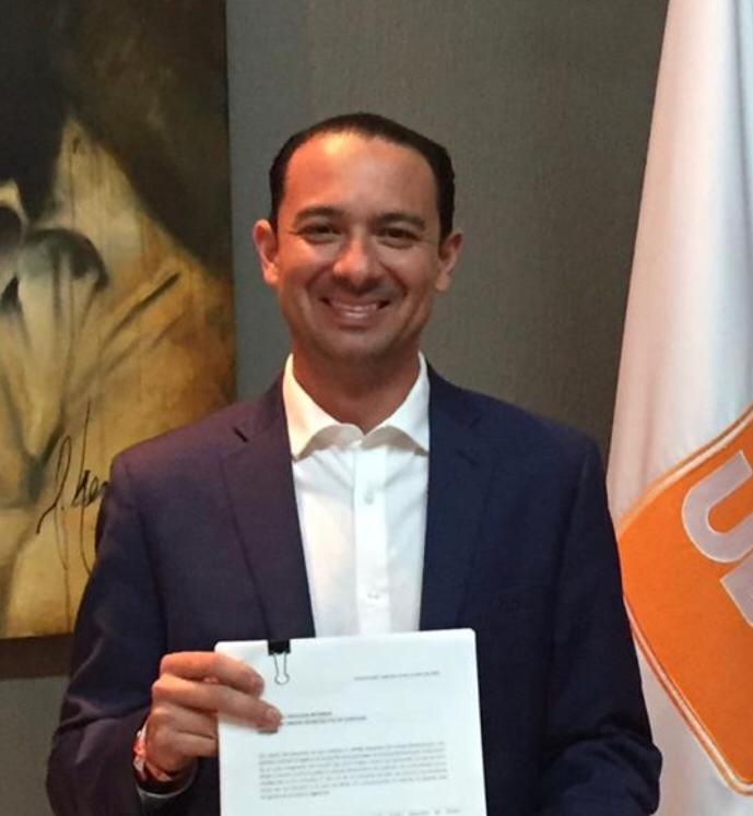 Tumba Tribunal a Emilio de Hoyos la candidatura