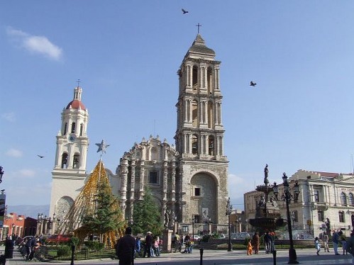 Planea Diócesis de Saltillo cambio de semáforo amarillo a verde