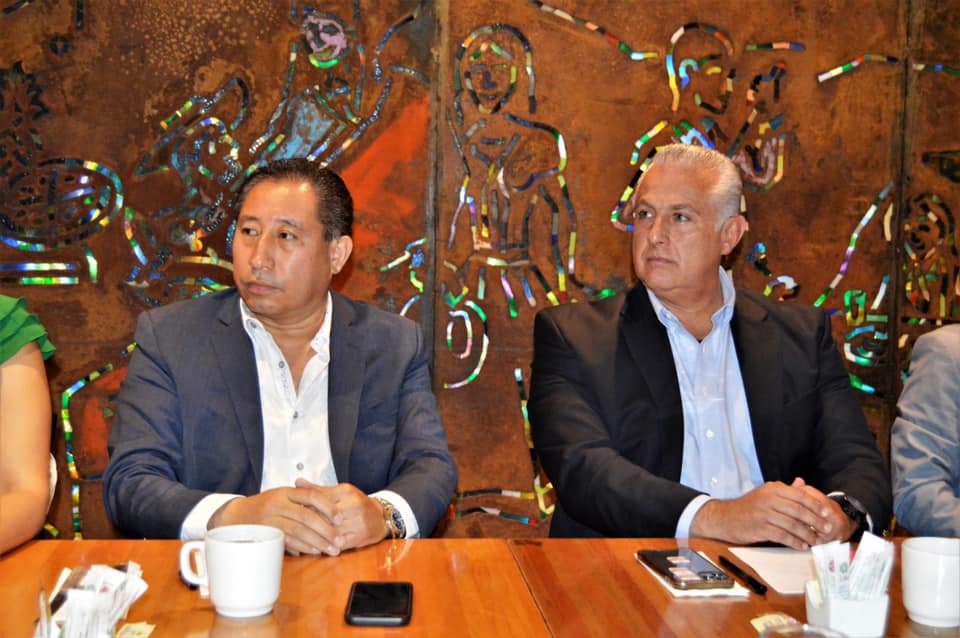 Alcalde electo de Torreón dialoga sobre seguridad con empresarios