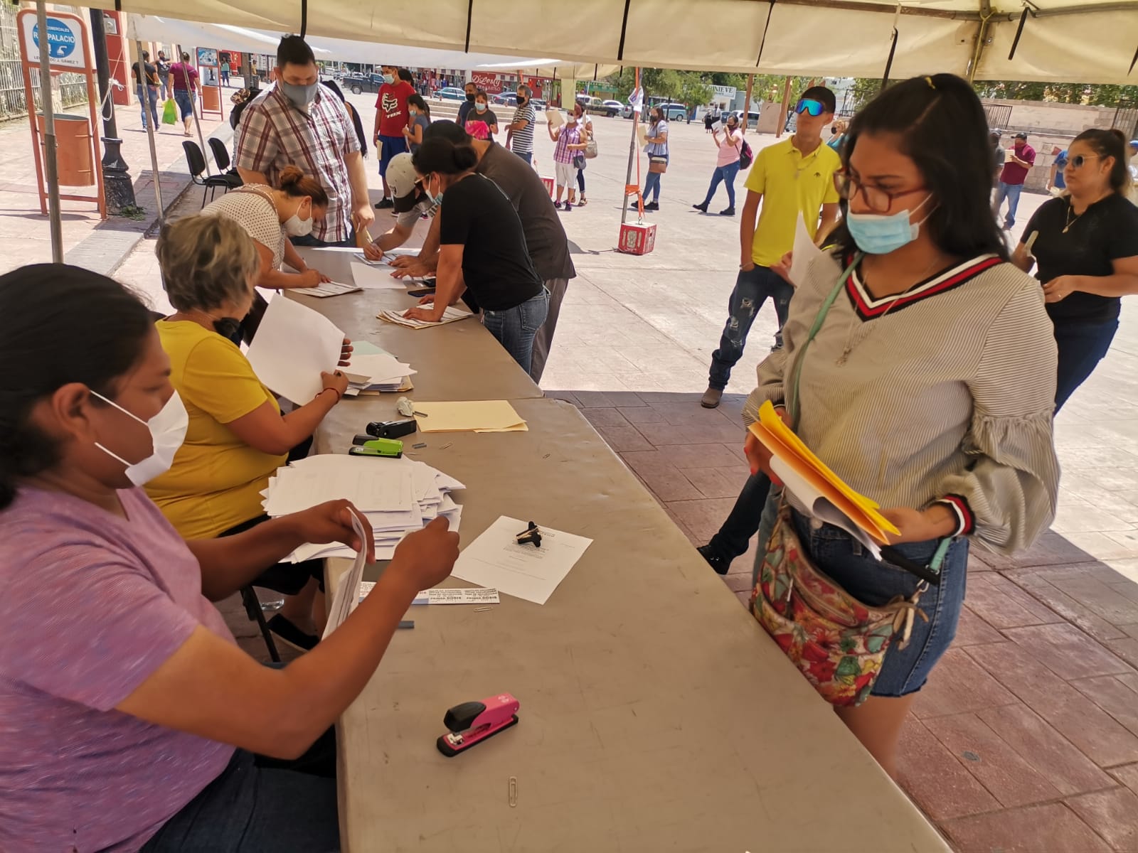 Atenderán a rezagados de más de 40 años en próxima vacunación