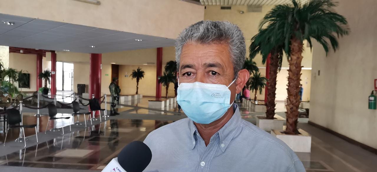 Realizan muestreos a maestros para corroborar efectividad de vacuna