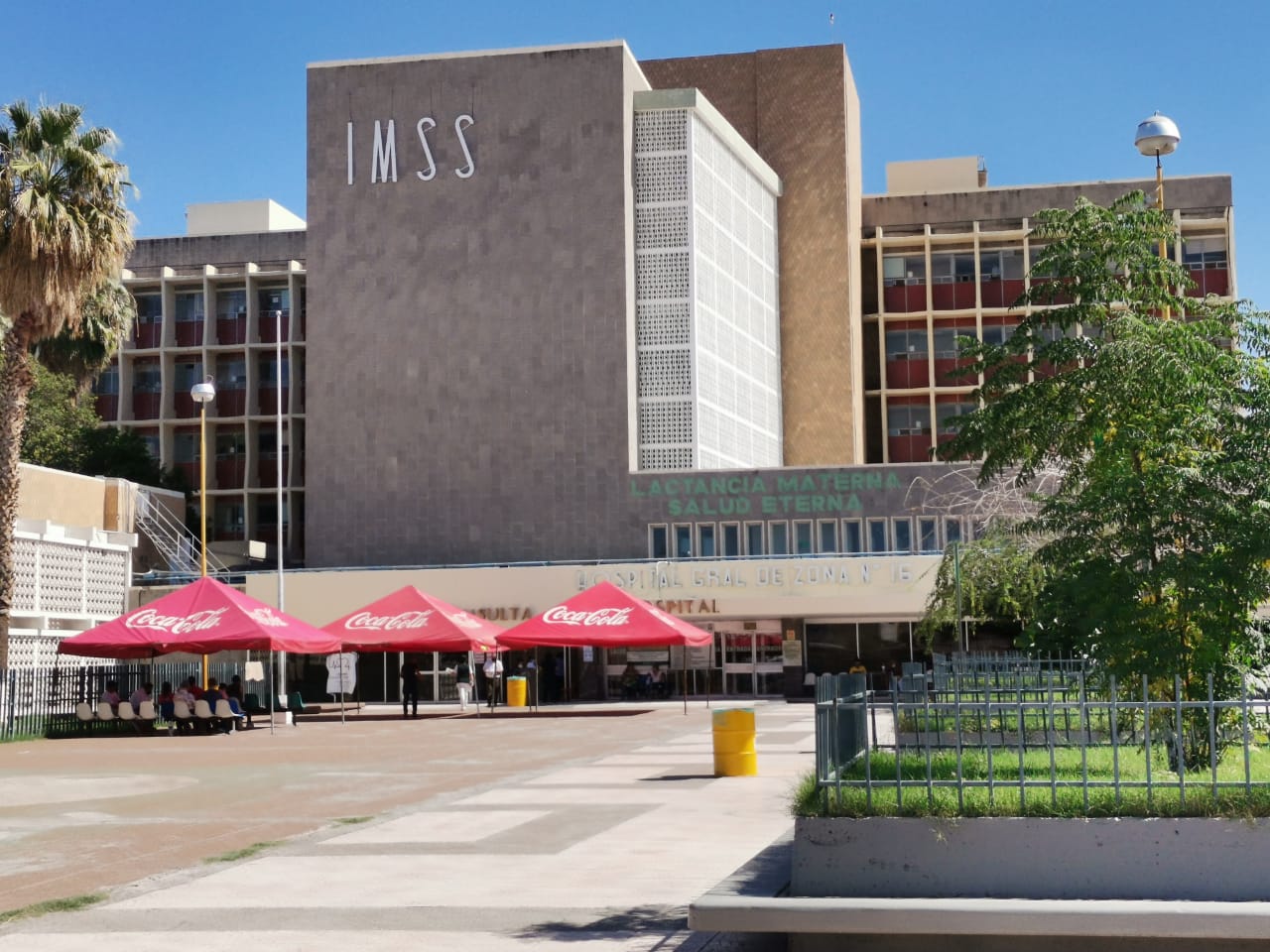 Suspenden a 5 empleados del IMSS Torreón por negligencia