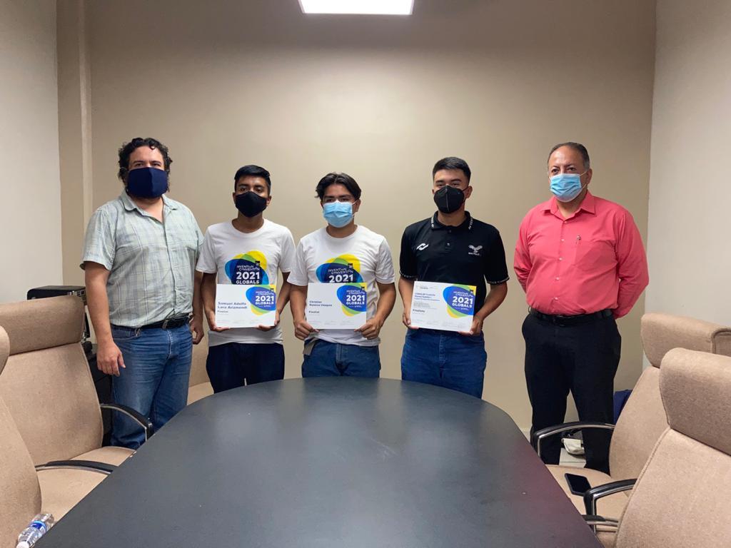 Ganan premio internacional alumnos del Conalep