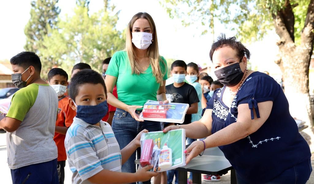 SENADORA VERÓNICA MARTÍNEZ INICIA GIRA POR LA REGIÓN NORTE Y  CINCO MANANTIALES DE COAHUILA