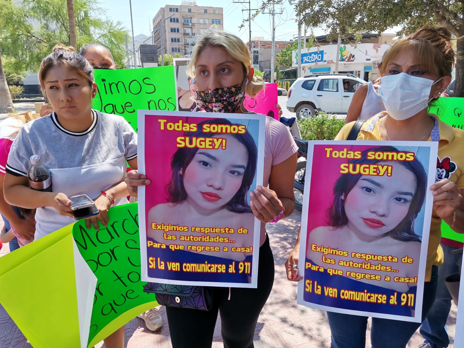 Exigen a Fiscalía de Sinaloa localización de joven lagunera