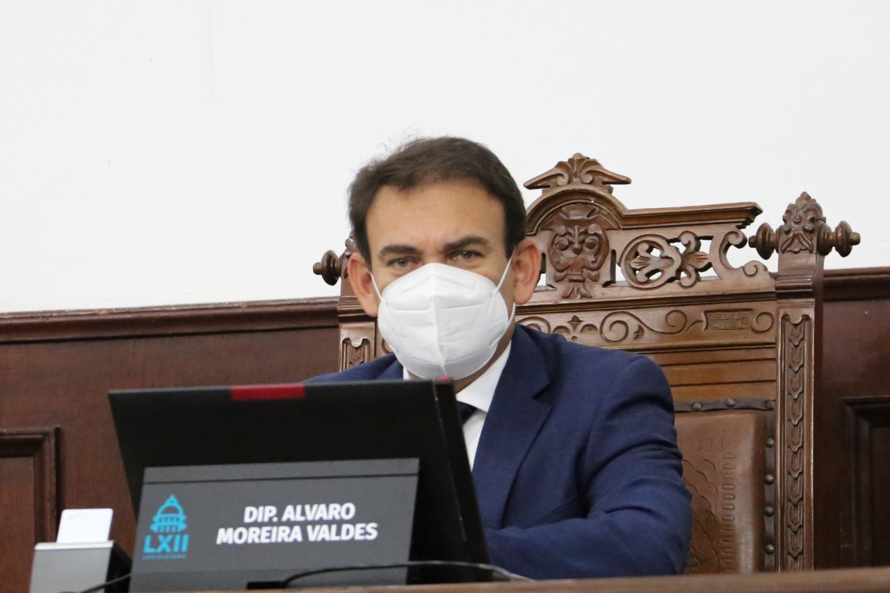 Reconocen iniciativa de Riquelme por vacunar a menores