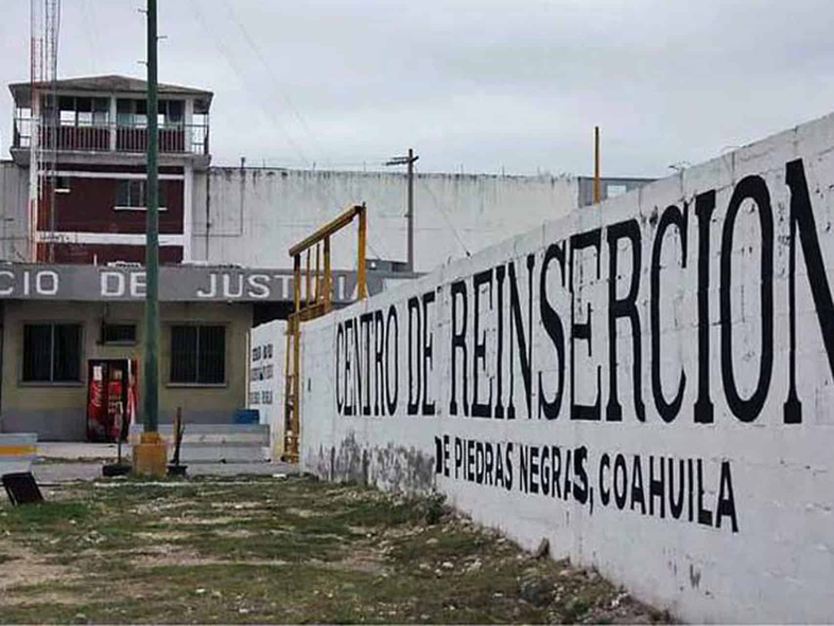 Regularán visitas en penales tras tener al 100 % de su población vacunada