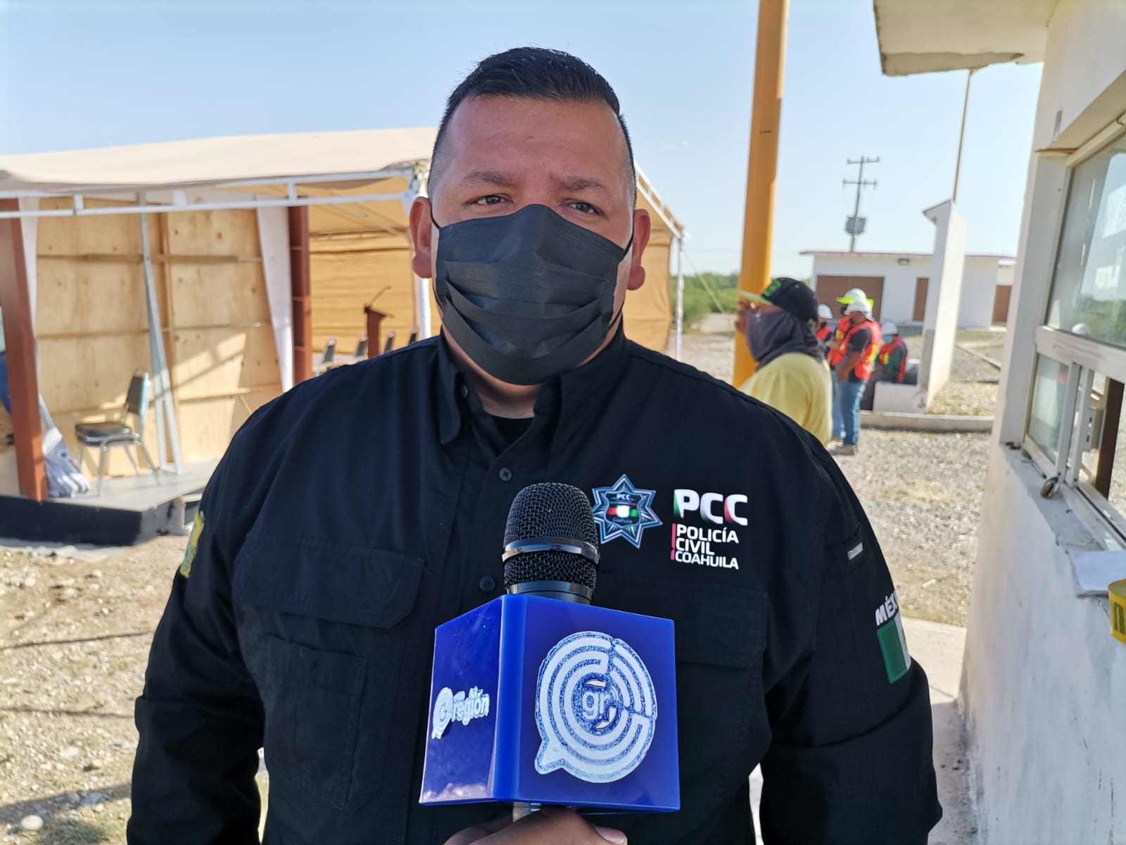 Cesan a mujer policía que maltrataba a su hijo