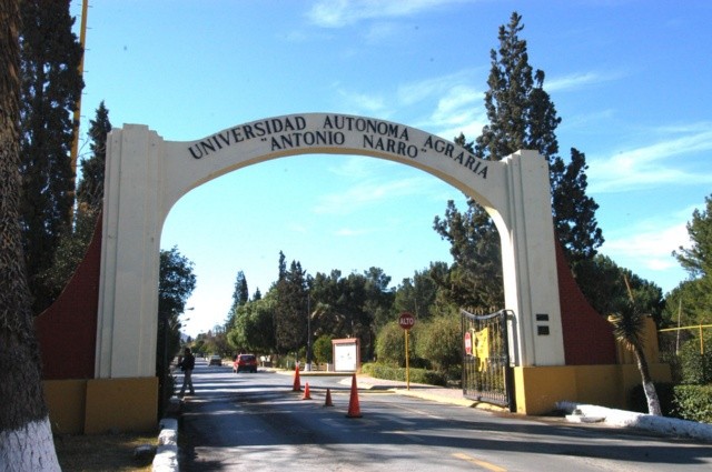 Regreso a clases presenciales en la UAAAN, hasta vacunación total de alumnos: Rector