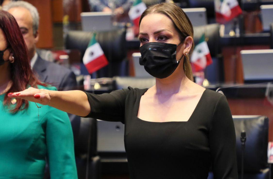 Rinde protesta Verónica Martínez como vicepresidenta del Senado de la República