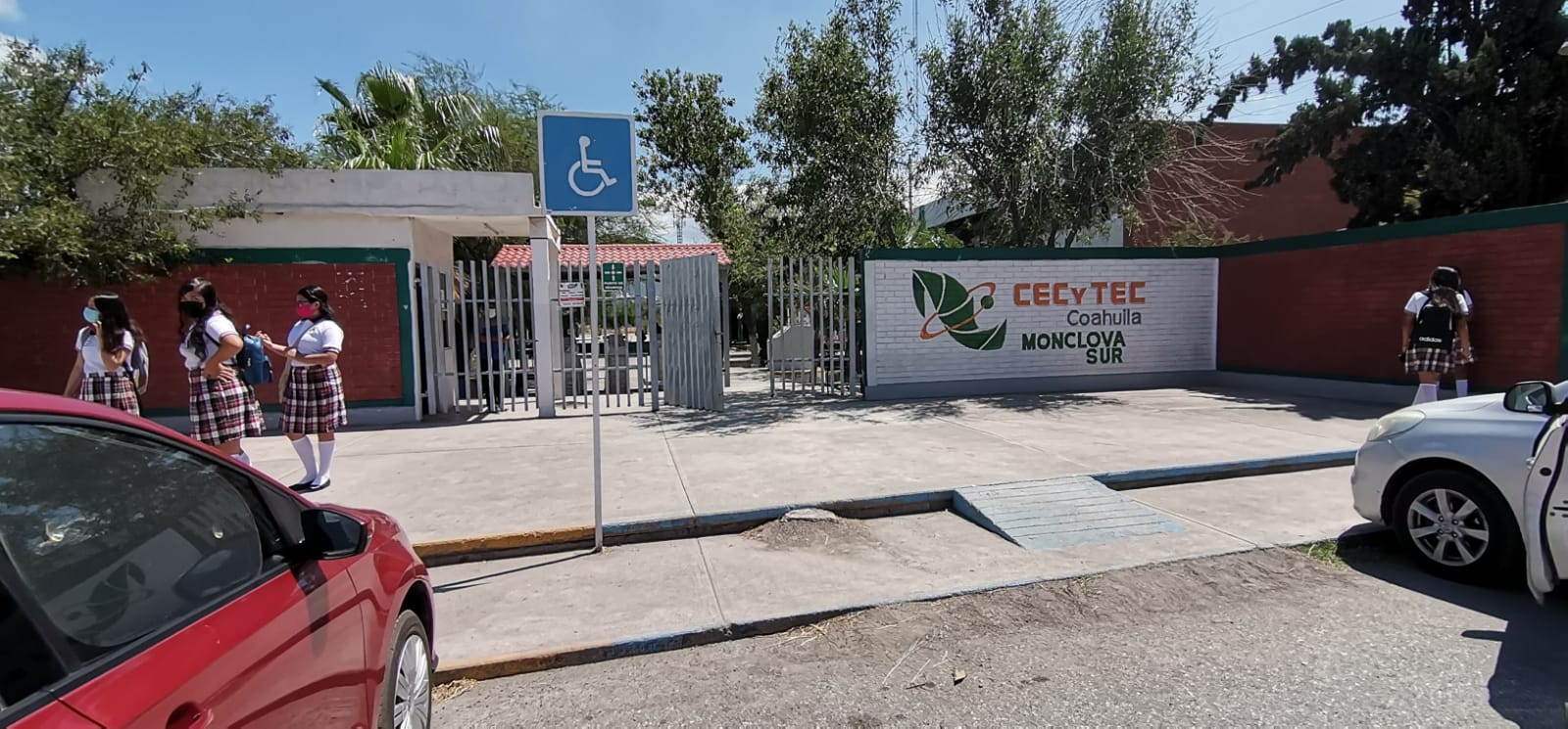 Entregan folios para segundas dosis de Pfizer