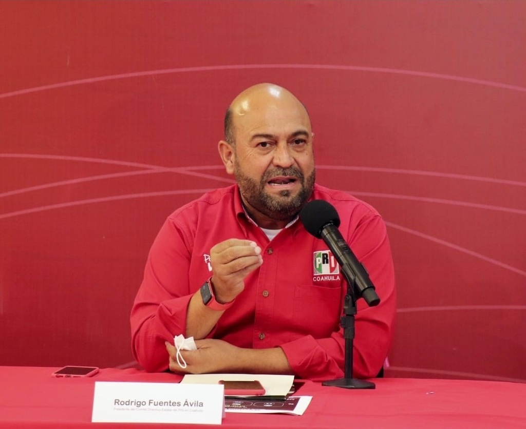 Mantiene PRI la llama; en el PAN se dividen
