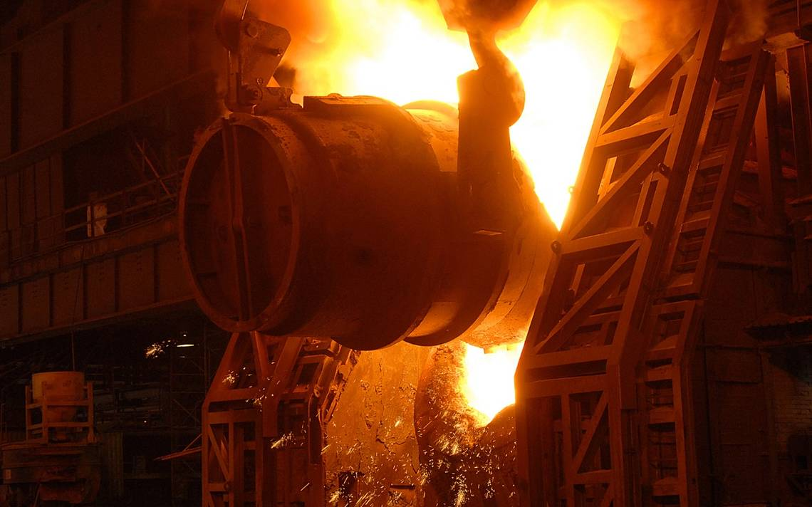 Explosión en el BOF paraliza en AHMSA producción