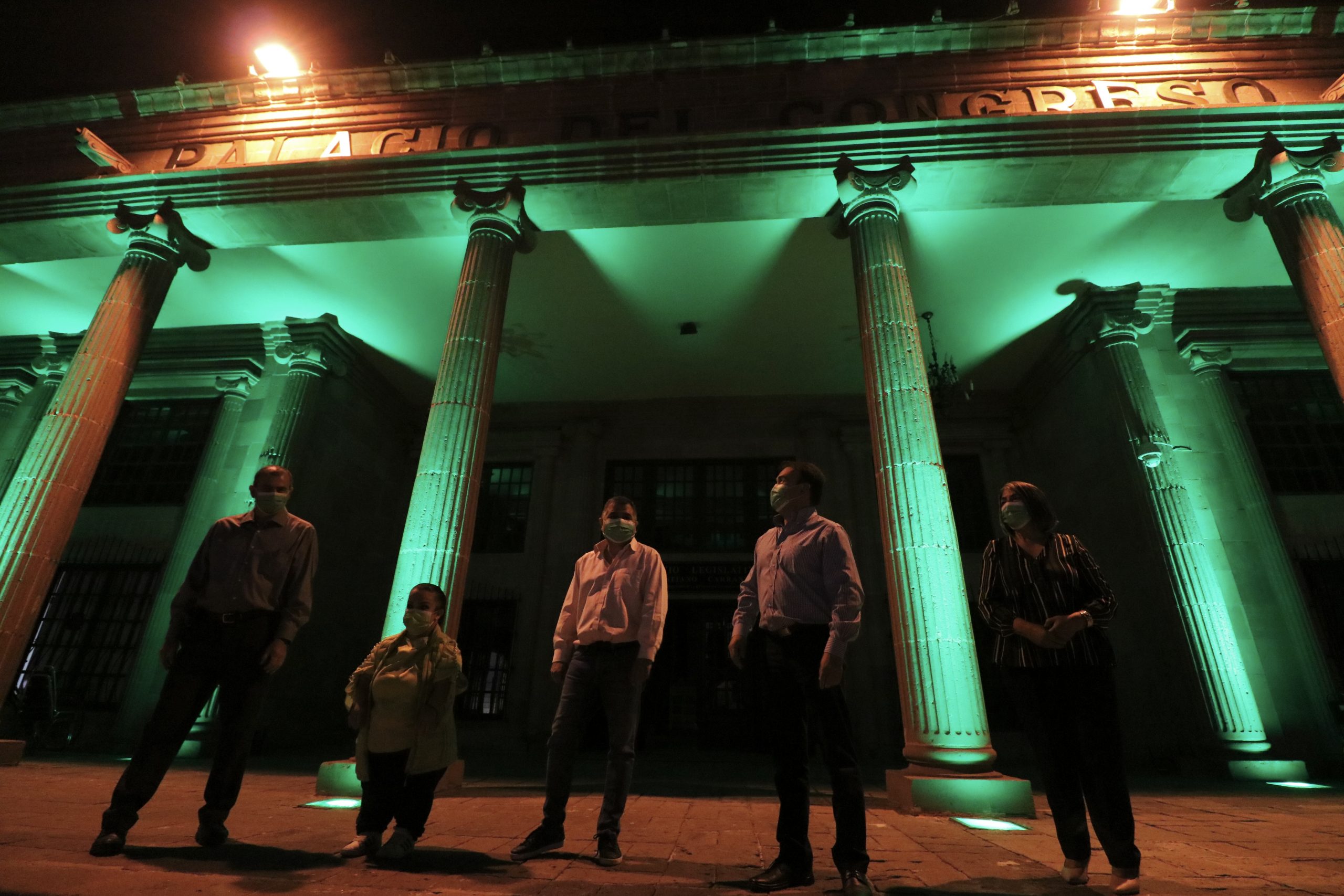 Llama Álvaro al Inegi a censar a población de talla pequeña