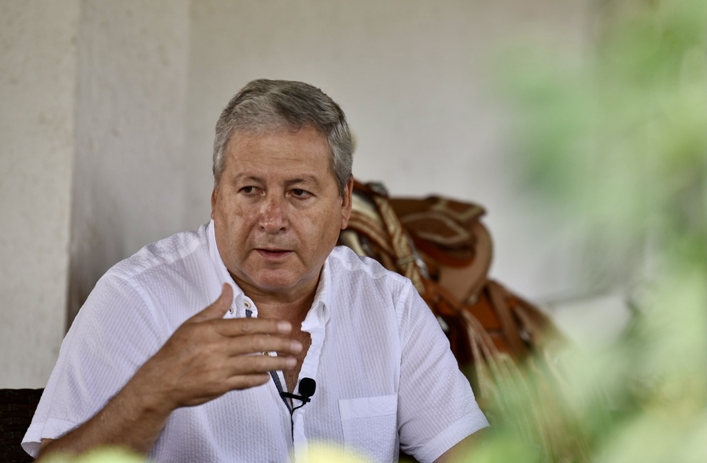 Evalúan a funcionarios municipales salientes