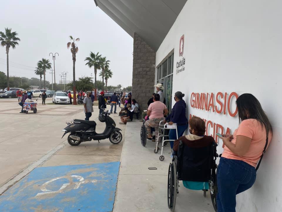 Arranca registro de adultos mayores en programa de ’65 y más’